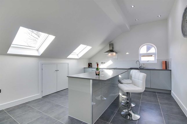 Apartment 6, Allerton House, Leeds photo 2