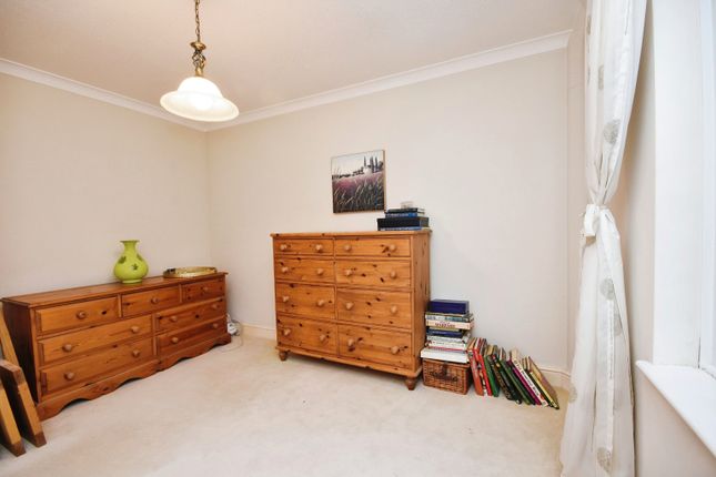 End terrace house for sale in Easton End, Basildon, Essex