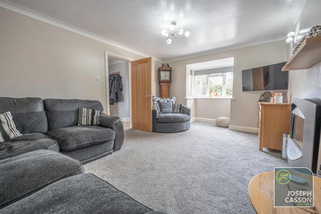 9, Duncombe Close, Bridgwater photo 4