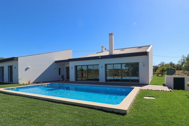 Thumbnail Villa for sale in Silves, Portugal