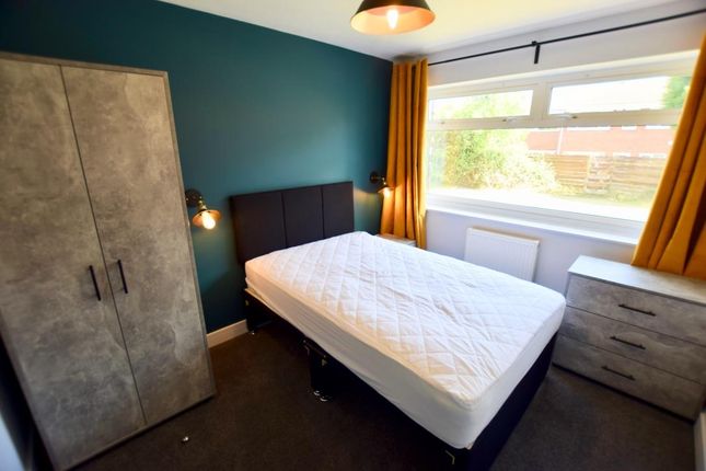 Thumbnail Property to rent in Tarrant Walk, Coventry