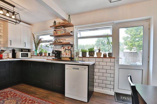 10, Redhoave Road, Dorset photo 4