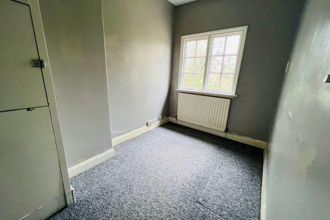 10, Mayland Road, Birmingham photo 5