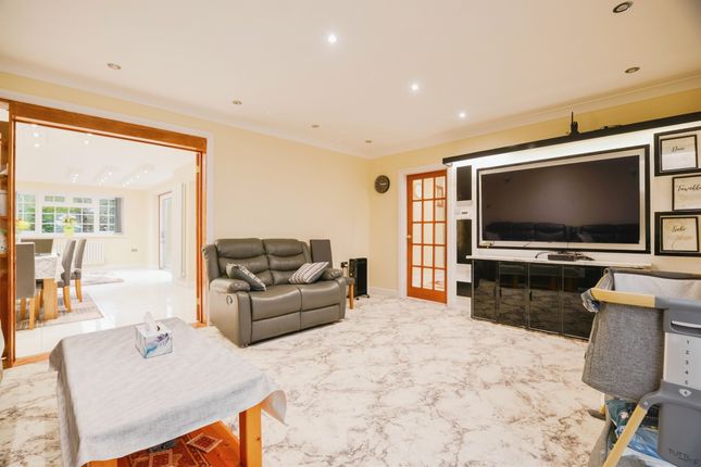 128, Oxbridge Lane, Stockton-On-Tees photo 3