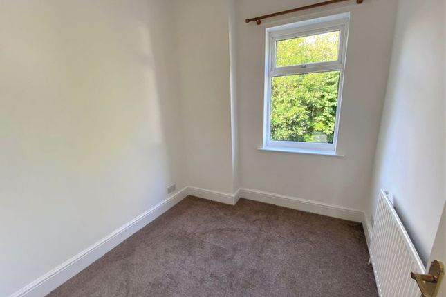 2, Ringlow Park Road, Manchester photo 4