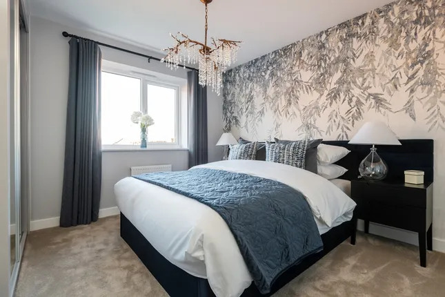 Taylor Wimpey - Titan Wharf