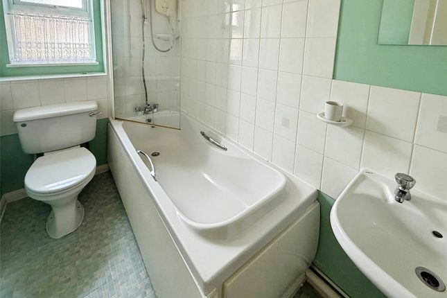 46 Whitebeam Close, Paignton Devon, Devon photo 4
