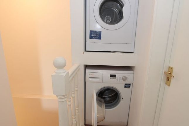 Room-C, Flat-3, 57A, Nether Street, London photo 5
