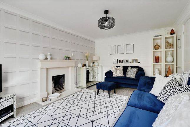 8, High View, Stoke-On-Trent photo 4