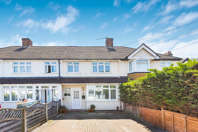 Thumbnail Terraced house for sale in Chaffinch Avenue, Croydon, Surrey