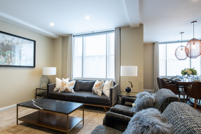 Three Bedroom Apartments, 39, Hill Street, London photo 4