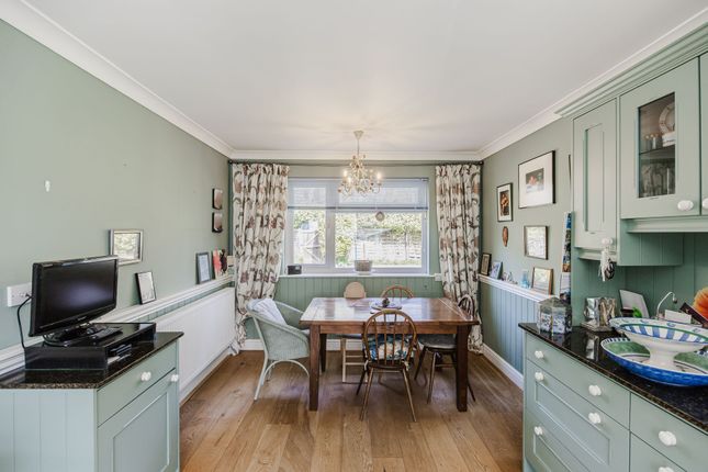 Oak Chase Cromer Road, Holt photo 4