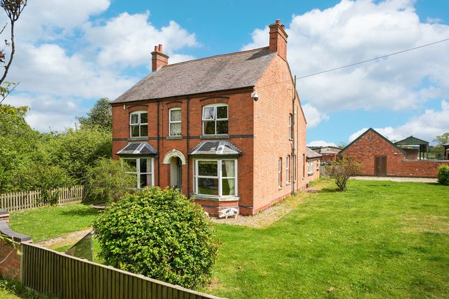 Laurel Bank, Woodway Lane, Claybrooke Parva photo 2