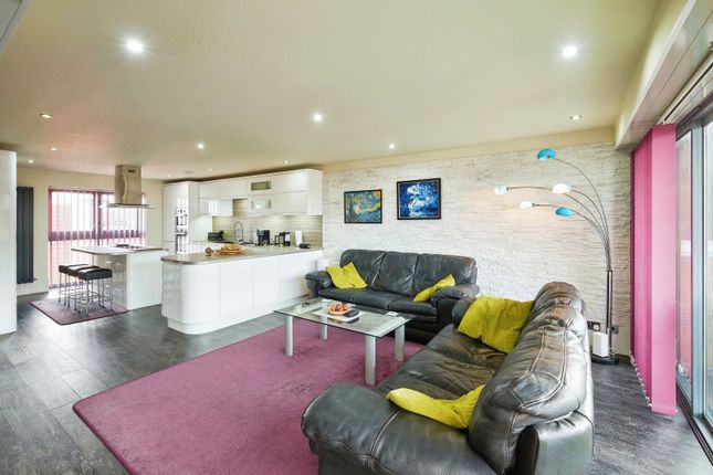 Flat for sale in Sheepcote Street, Birmingham, West Midlands