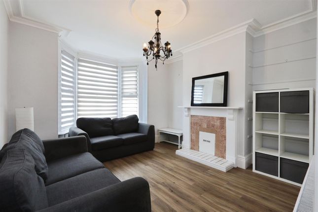 30, Hunter House Road, Sheffield photo 2