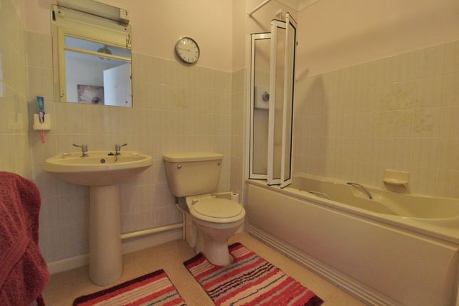 Property for sale in Granada Road, Southsea