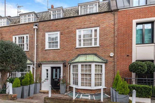 Terraced house for sale in Manresa Road, Chelsea, London