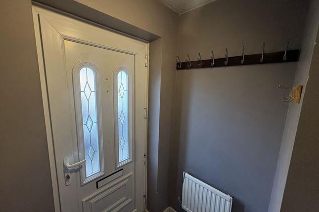 51 Cwrt Llwyn Fedwen, Morriston photo 2