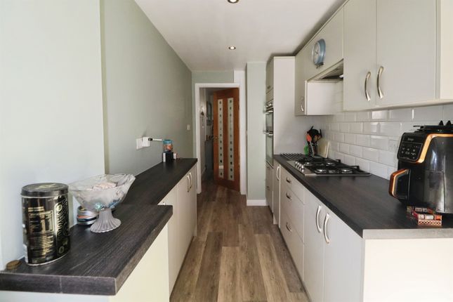 Sir Ivor Place, Dinas Powys photo 4