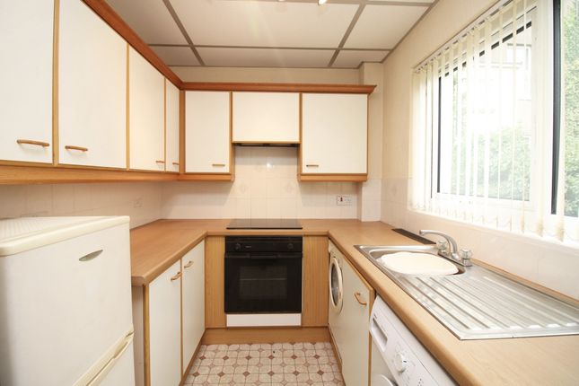 Flat 3, Bleasdale Court, Fleetwood photo 2