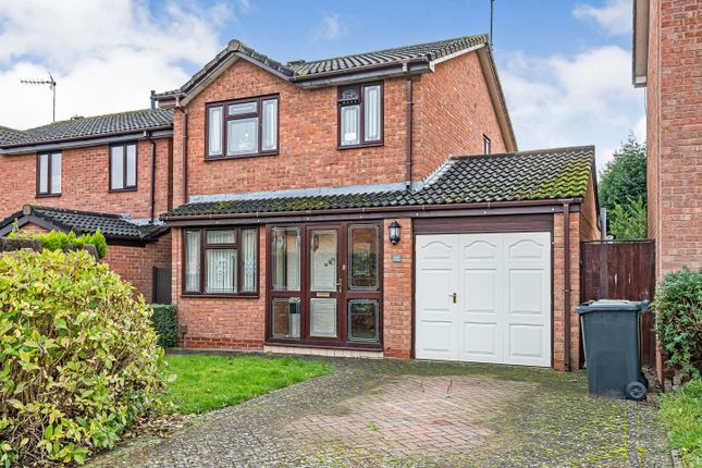 Thumbnail Detached house for sale in Chaffinch Drive, Kidderminster