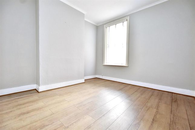 17, Monceux Road, Eastbourne photo 4