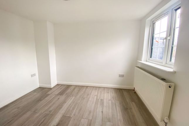 Terraced house for sale in Clonmell Road, London