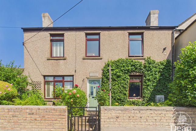 2-bed house on Black Dog Cottage, Drybrook Road, Drybrook, £250,000