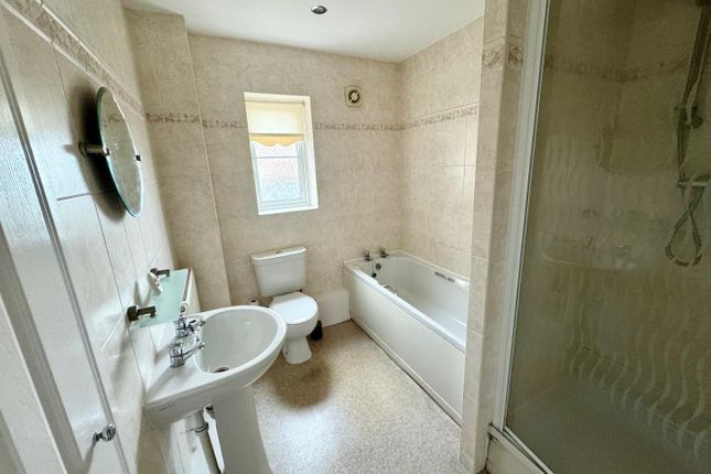 Flat for sale in Sandpiper House, Marina, Hartlepool