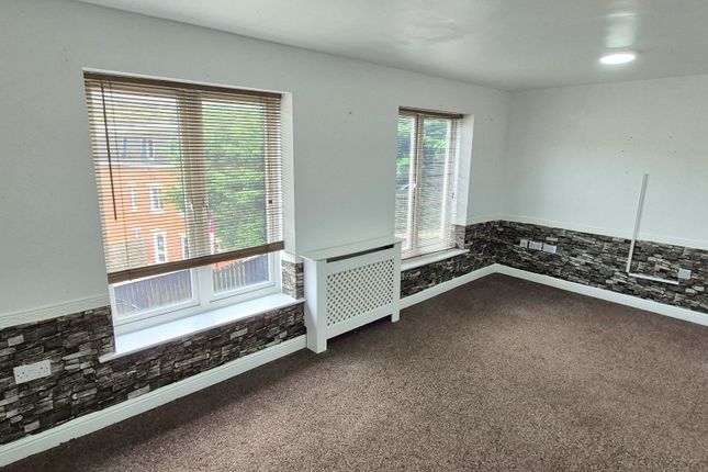 27 Phoenix Drive, Scarborough photo 3