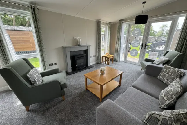 Img 8238 2048x1536.Jpg