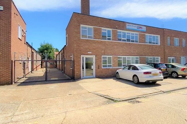 Industrial to let in Unit 134, Clock Tower Industrial Estate, Clock Tower Road, Isleworth