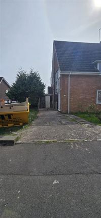 197, Russells Hall Road, Dudley photo 3