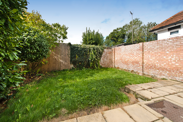 3 bedroom detached house for sale - 45266996 | PrimeLocation