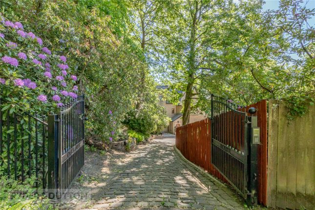 Main Gated Driveway