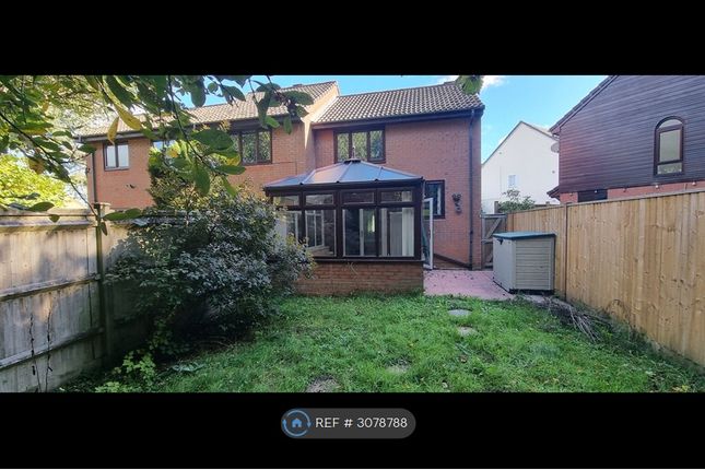 Hedge End, Southampton photo 3