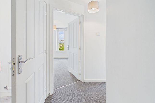 63 Neptune Road, Barry photo 4