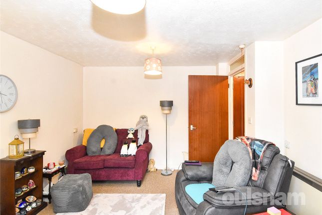 Flat 19, Home Meadow Court, 340, Haunch Lane, Birmingham photo 4