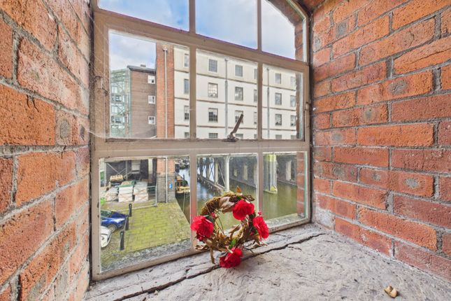 10, The Warehouse Victoria Quays, Wharf Street, Sheffield photo 3