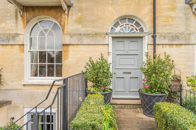 Terraced house for sale in Rutland Terrace, Stamford, Lincolnshire