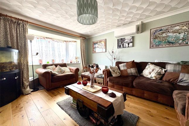 30, Walcott Way, Honiton photo 3