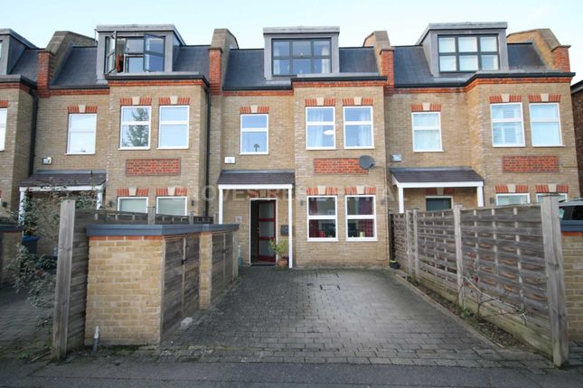 Thumbnail Terraced house for sale in Grafton Road, New Malden