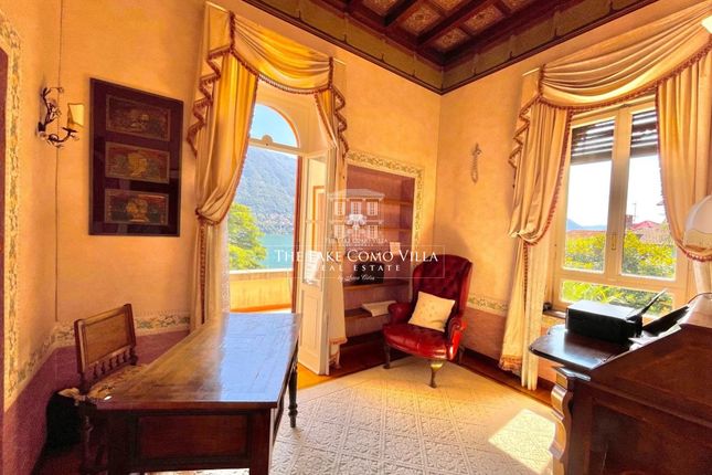 Detached house for sale in Via Regina, Moltrasio Co, Italy