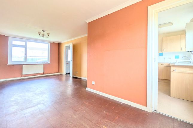 3 School Close, Abingdon photo 2