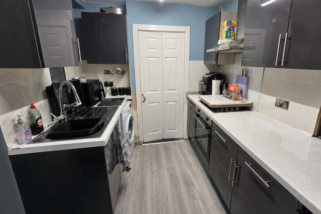 3, Woodfield Terrace, Mountain Ash photo 4