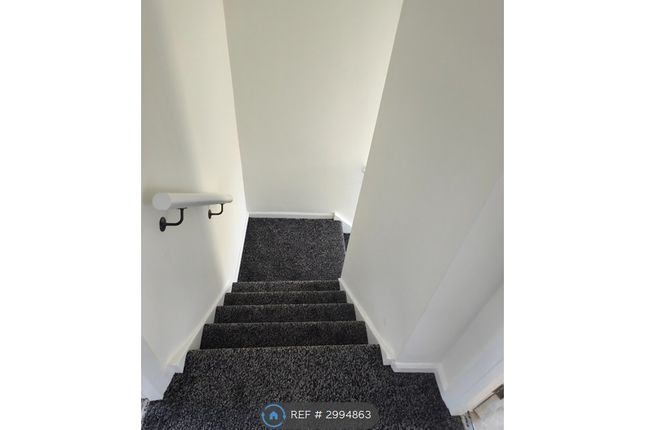Amersall Crescent, Doncaster photo 5