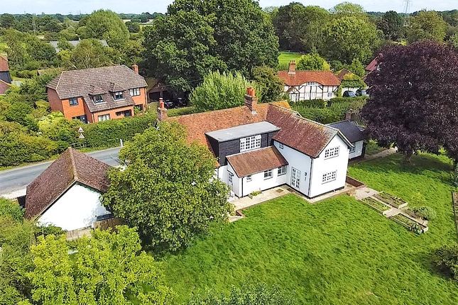 Country house for sale in Brook Cottage, Little London