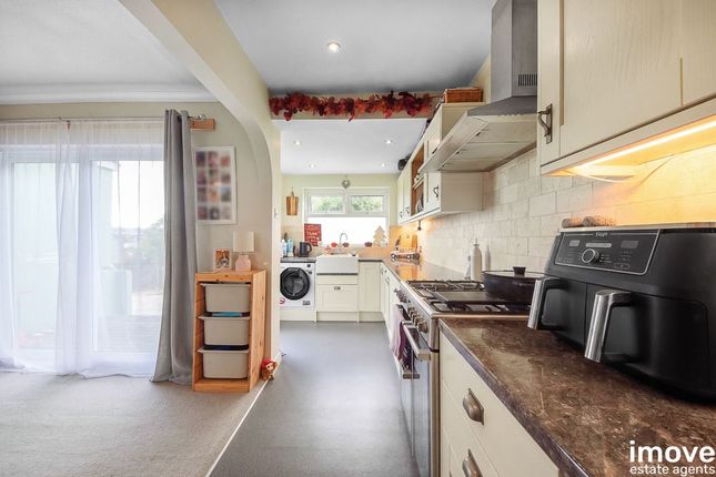 32 Main Avenue, Torquay photo 4