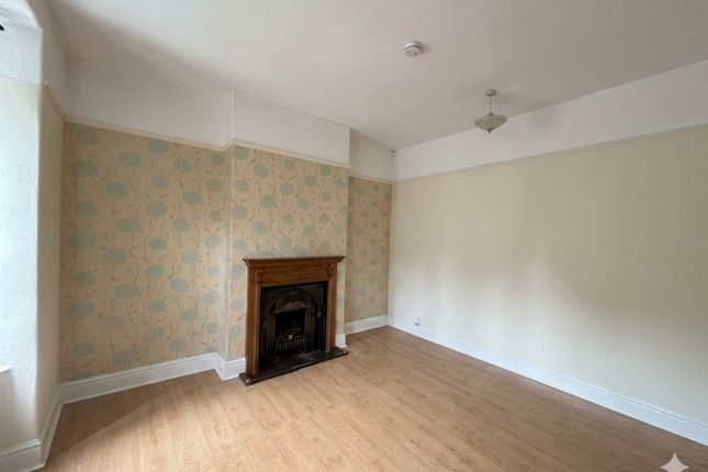 70 Wakefield Road, 70 Wakefield Road photo 2