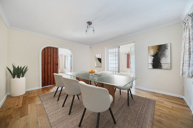 9, Silver Wood, West Chiltington photo 4
